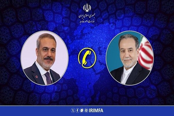عراقچی و فیدان در تماس تلفنی تحولات منطقه را بررسی کردند