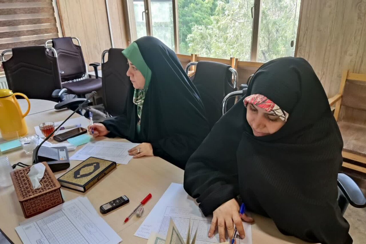بیست‌ویکمین آزمون تخصصی حافظان قرآن در آذربایجان‌شرقی آغاز شد