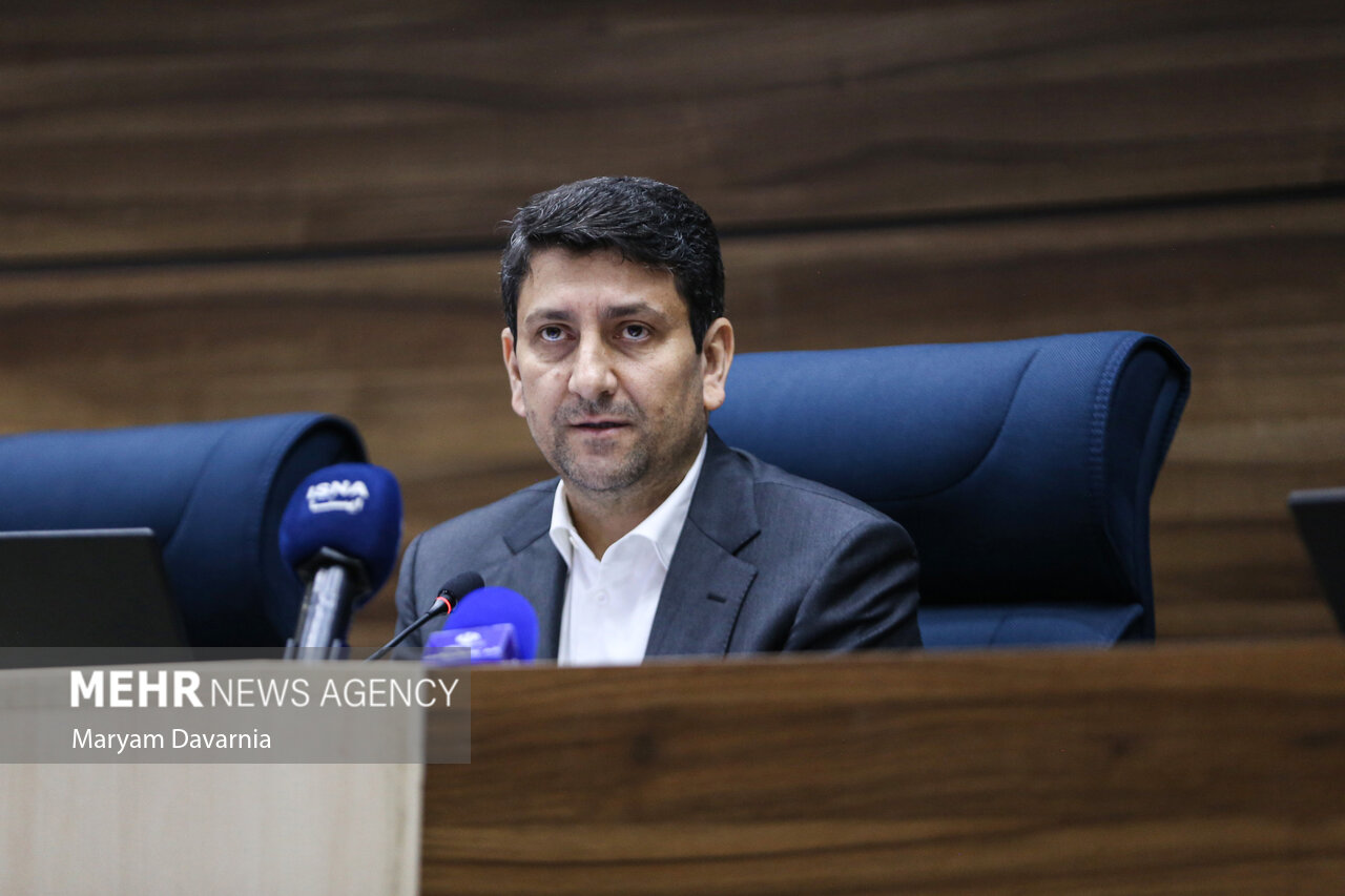 وزیر ارتباطات: دولت مجوز قانونی پرداخت مطالبات بازنشستگان مخابرات را ندارد