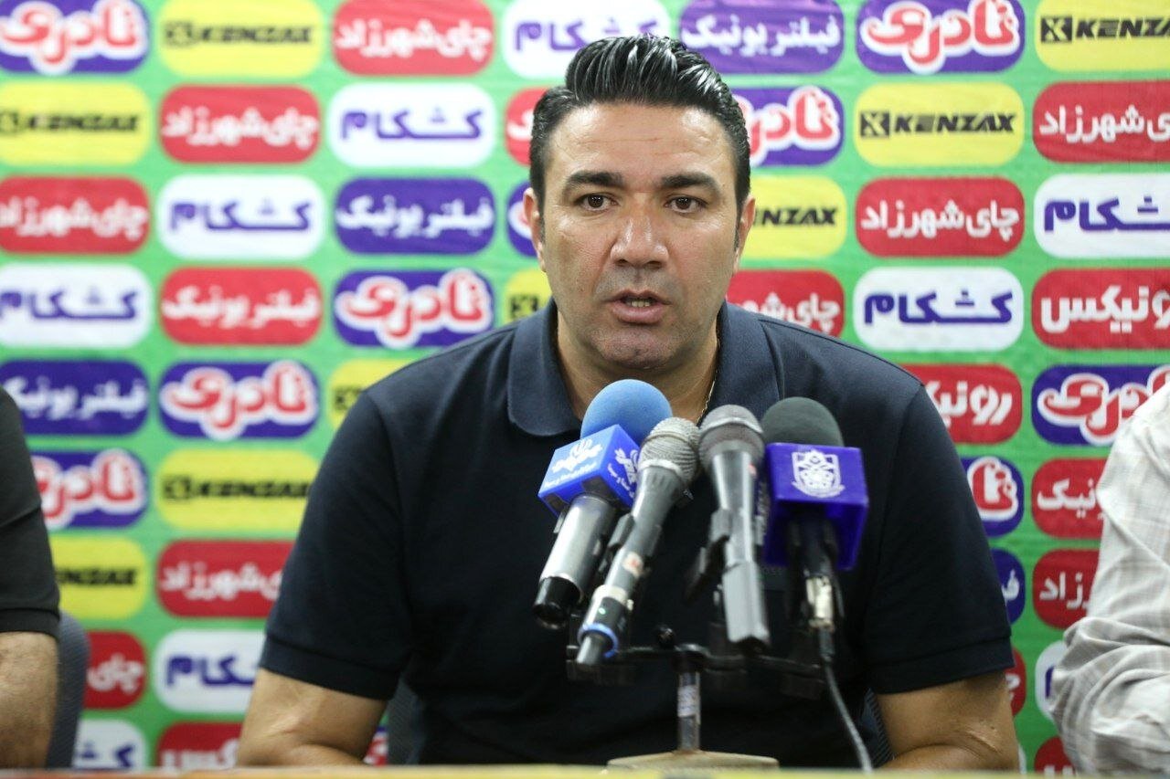 نکونام: تراکتور در نیمه دوم پرسپولیس را تحت فشار قرار داد و بازی را دیکته کرد
