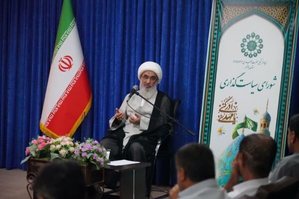 امام جمعه بوشهر: آمادگی جامعه منتظر برای مقابله با فتنه‌های پیش‌رو ضروری است