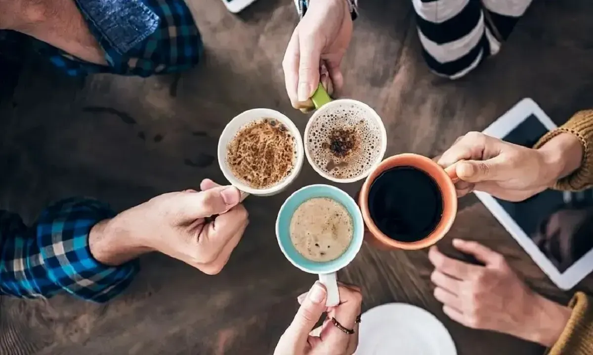 پژوهش جدید فنلاندی: نوشیدن قهوه چگونه بر هورمون‌های جنسی مردان و زنان تأثیر می‌گذارد؟