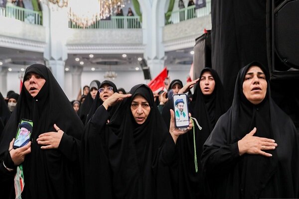 آیین تکریم شهیده خامنه‌ای با حضور خانواده شهیدان و مسئولان در دانشگاه شریف برگزار شد