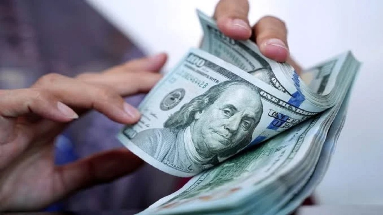 تحریم‌های جدید آمریکا علیه ایران؛ دلار در بازارهای جهانی تقویت شد