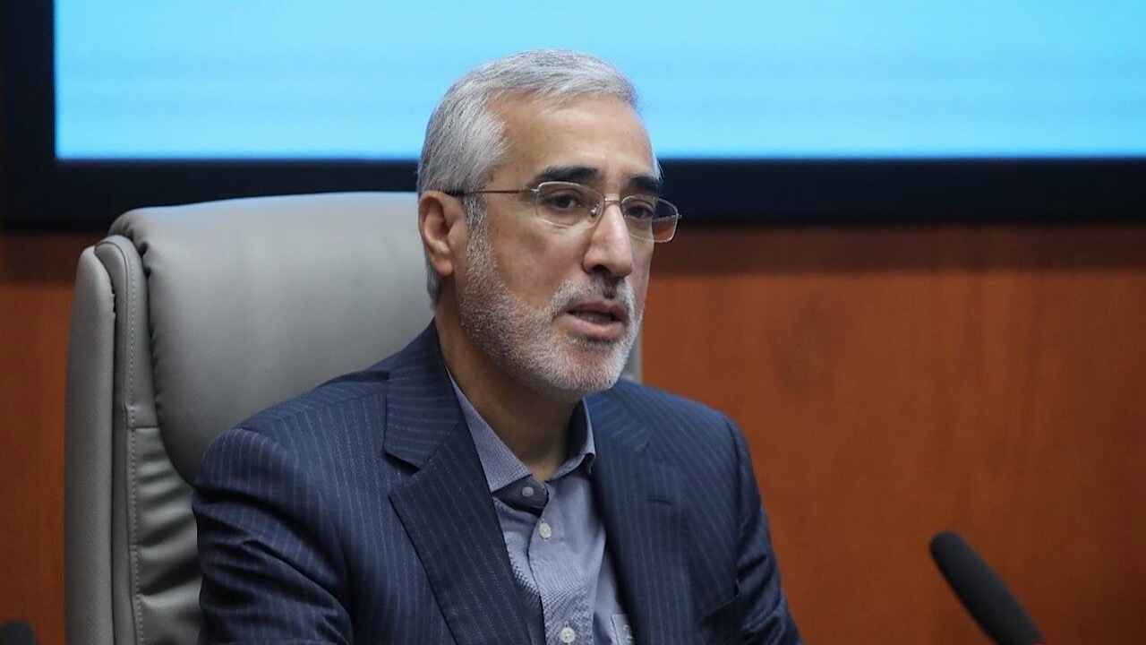 رئیس سازمان غذا و دارو خبر داد: مابه‌التفاوت نرخ دارو ناشی از حذف ارز ترجیحی به منابع طرح دارویار اختصاص می‌یابد