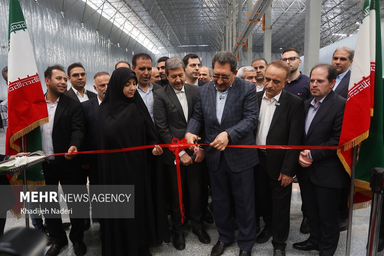 اتابک در قطب صنعتی ایران؛ افتتاح خطوط تولید جدید و بررسی وضعیت کارخانه‌های جنگی