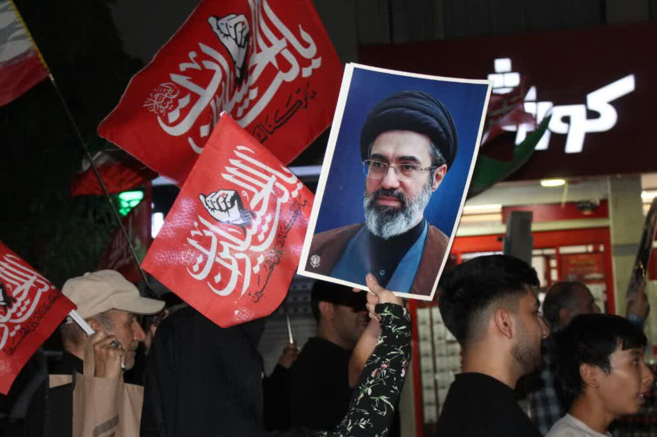 نظرسنجی میدانی از مردم کرج: تحریم یا مقاومت؛ کدام پیروز خواهد شد؟