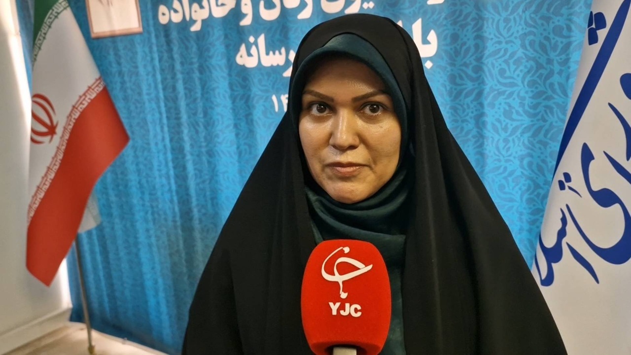 فراکسیون زنان مجلس: مانع شرعی برای صدور گواهینامه موتور زنان وجود ندارد