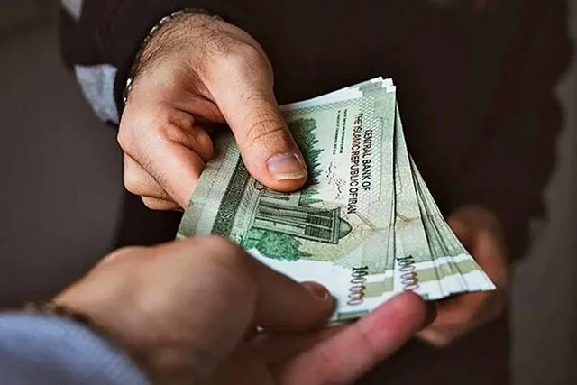  حداقل و حداکثر حقوق کارمندان دولت در سال ۱۴۰۵ چقدر تعیین شد؟