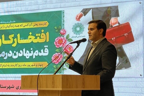 فرماندار رزن: حل مشکلات مردم به کار جهادی و خروج از چارچوب بخشنامه‌ها نیاز دارد