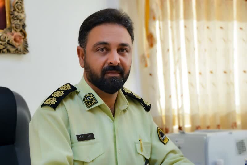 پلیس یزد جلوی سرایت آتش به ساختمان‌های اطراف باغ تفت را گرفت