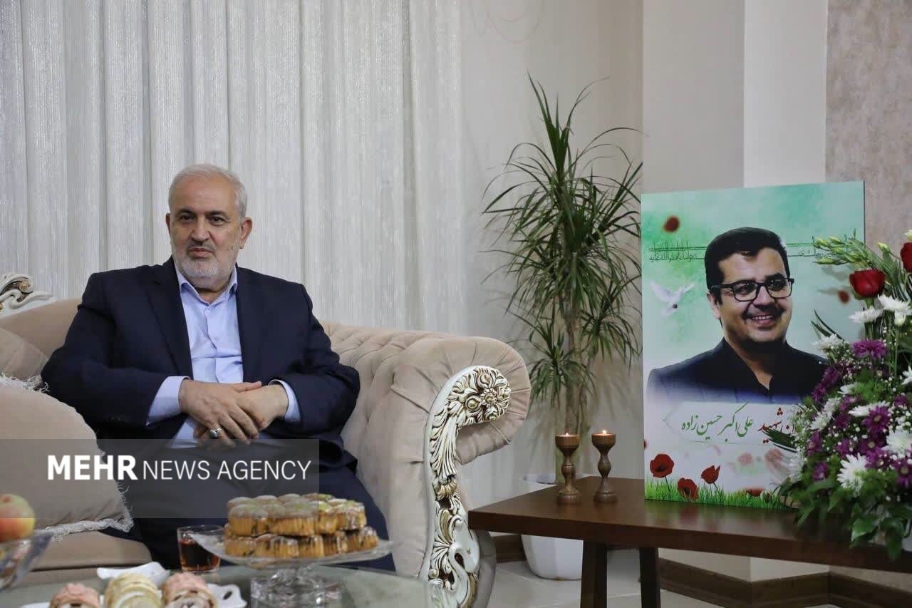 وزیر نیرو: هوشیاری و مقاومت در برابر جنگ فراگیر اقتصادی دشمن ضروری است