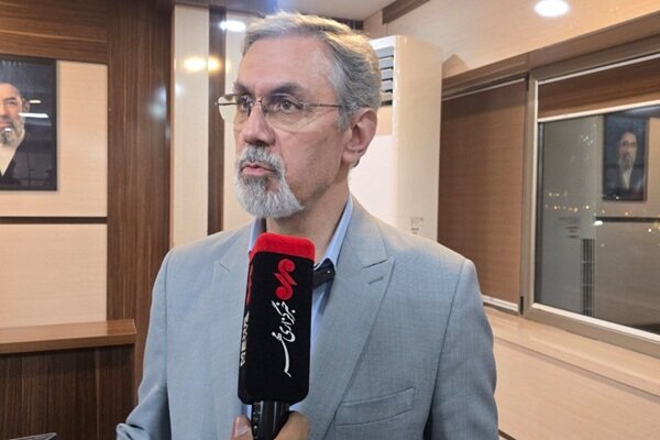 پزشک خانواده فعلاً توسعه نمی‌یابد؛ تمرکز وزارت بهداشت بر رفع نقص ۶۴ شهر مجری