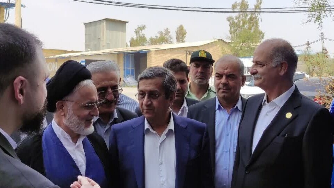 رئیس کل بانک مرکزی: تأمین مالی طرح‌های زیرساختی خوزستان در اولویت است