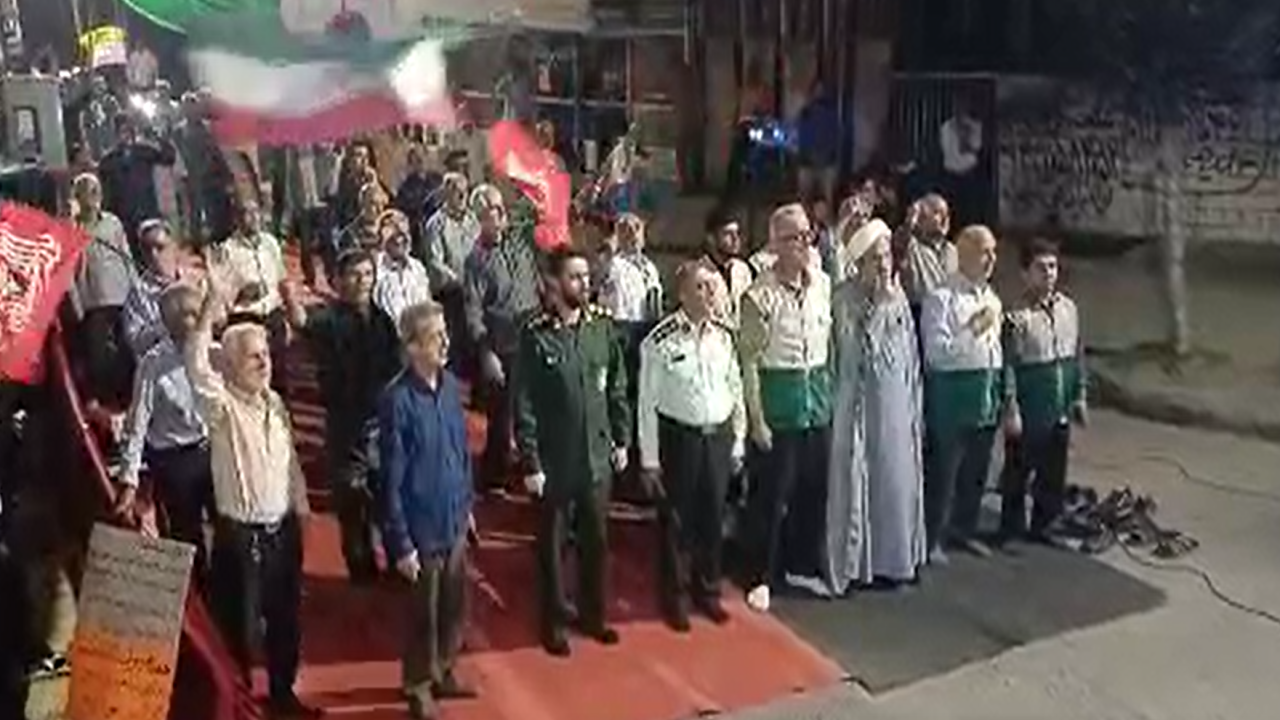 سیمرغ در شب‌های اقتدار؛ همایش باشکوه مردم مازندران در میدان شهید کشوری