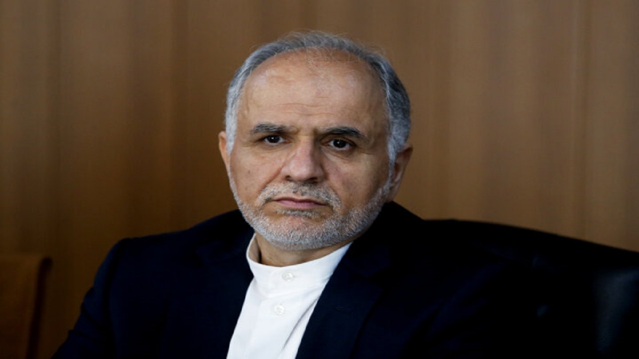 وزیر دادگستری در ملایر: تولید ستون توسعه است؛ کارگروه مشترک سه قوه موانع حقوقی را برطرف می‌کند