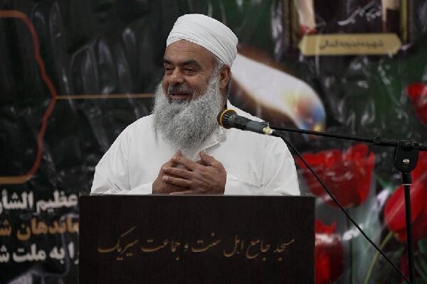 امام جمعه اهل‌سنت سیریک: وحدت و همدلی ضامن عزت و اقتدار امت اسلامی است