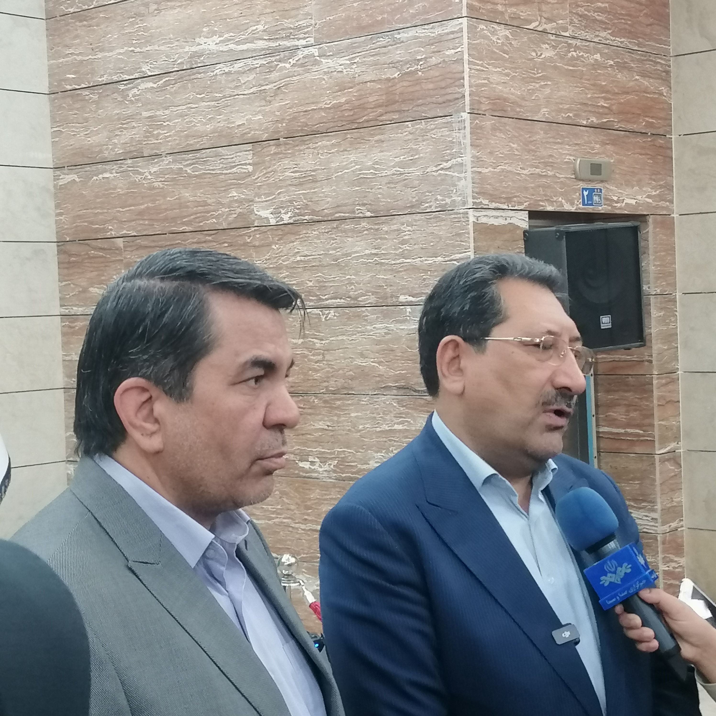 نشست شورای اداری کرمان با حضور وزیر صمت