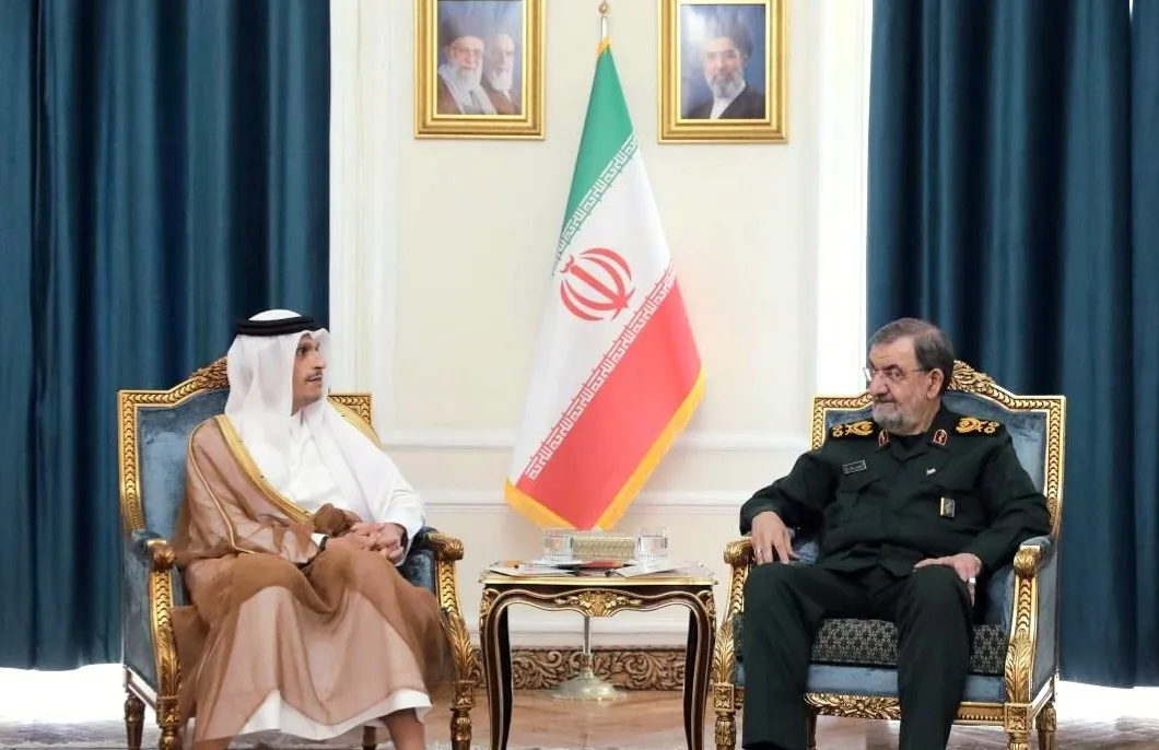 پیام تند محسن رضایی به واشنگتن در دیدار با نخست‌وزیر قطر؛ تنگه هرمز تا اجرای شروط تهران بسته می‌ماند
