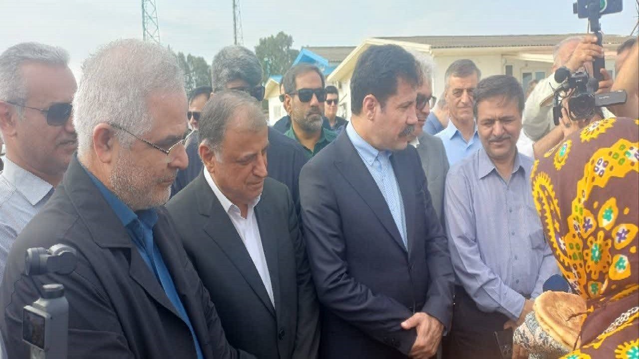 پس از سه دهه انتظار؛ کلنگ طرح گردشگری آشوراده در هفته دولت به زمین خورد
