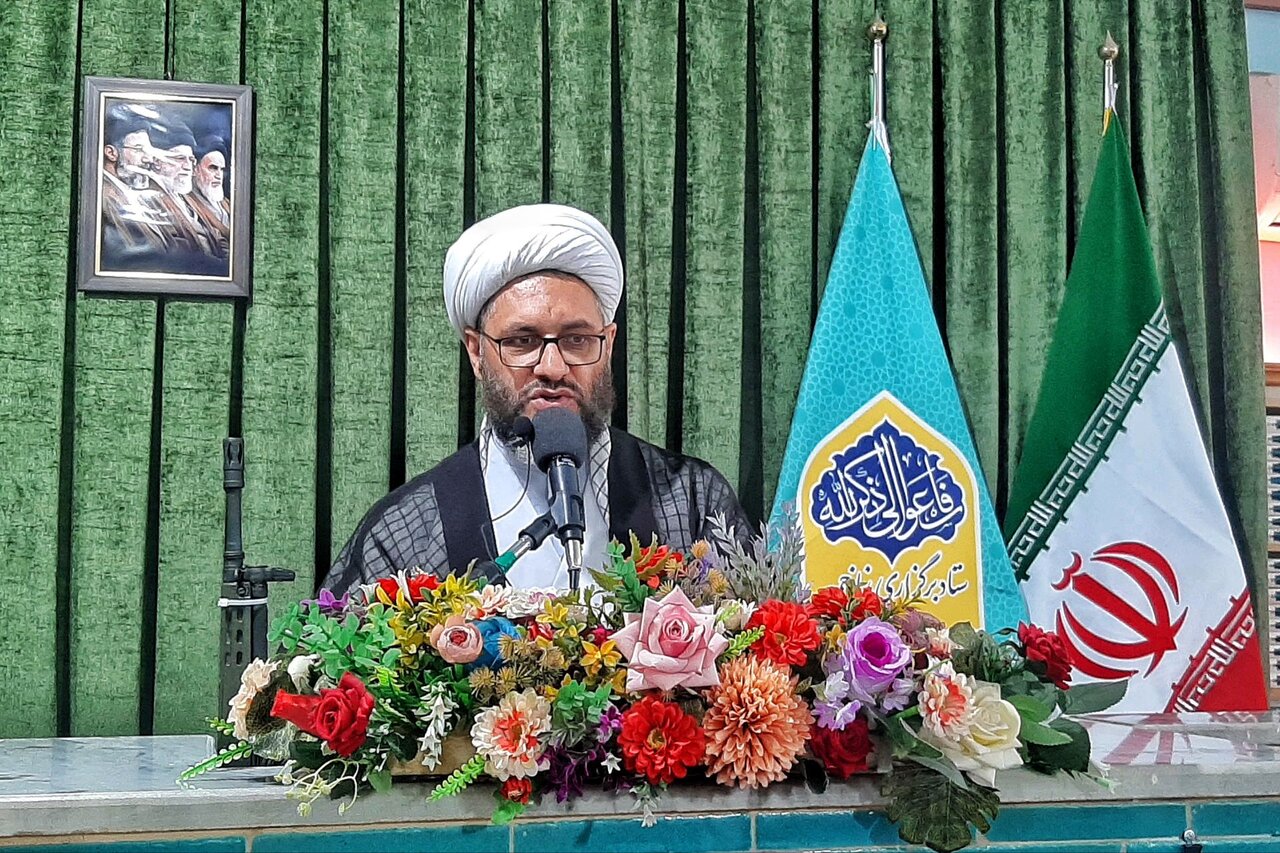 امام جمعه اهر: ایران قوی با پیوند دولت کارآمد و ملت مطالبه‌گر محقق می‌شود