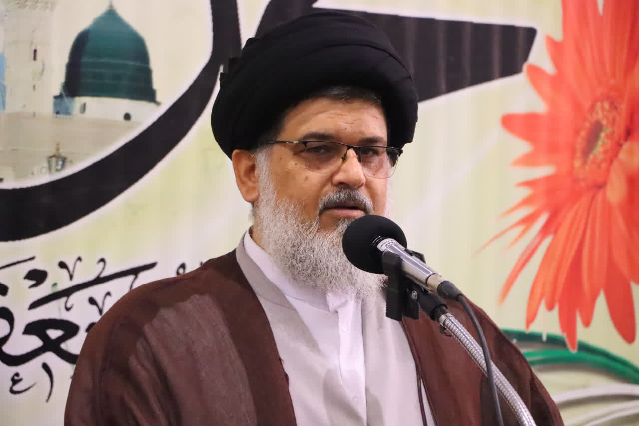 امام جمعه بافق: الگوگیری از اخلاق پیامبر اکرم(ص) گره‌گشای آسیب‌های اجتماعی است