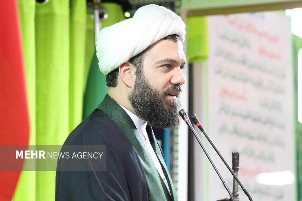 امام جمعه آبسرد: ممنوعیت یا مجوز ساخت‌وساز باید برای همه یکسان باشد