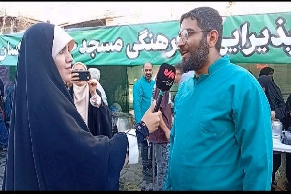 خدمت‌رسانی خادمان مسجد آبشناسان رباط‌کریم در جشن بزرگ امت احمد سنندج برای دومین سال متوالی