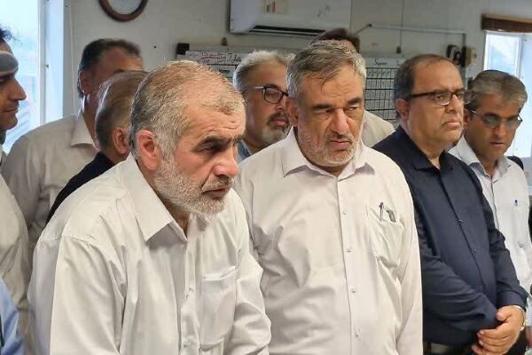 فرماندار بوشهر: هم‌افزایی دستگاه‌ها و صنعت نفت کلید تکمیل طرح‌های نیمه‌تمام شهرستان است
