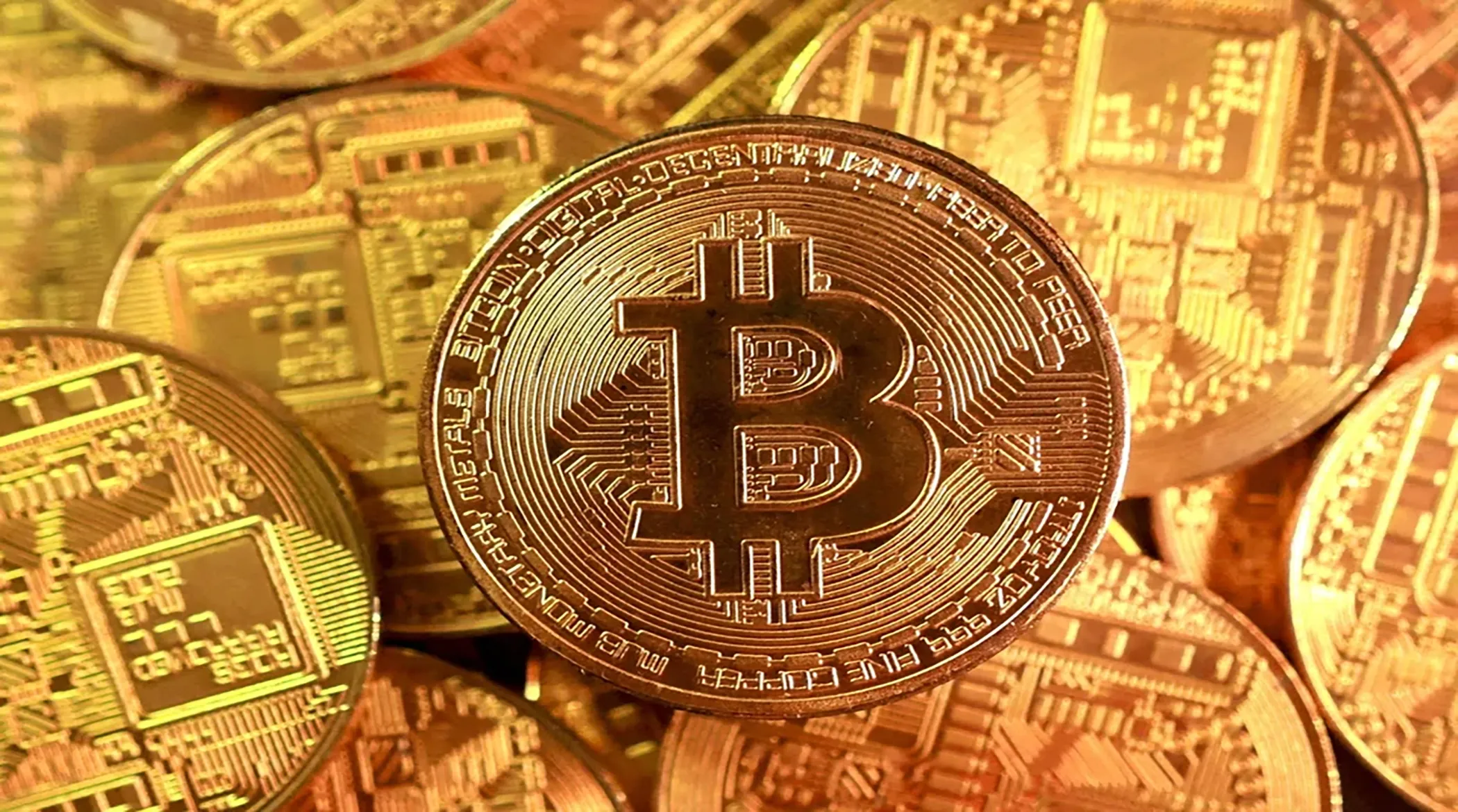 بیت‌کوین در ترازو؛ انقلاب پول دیجیتال یا قاتل خاموش محیط زیست؟