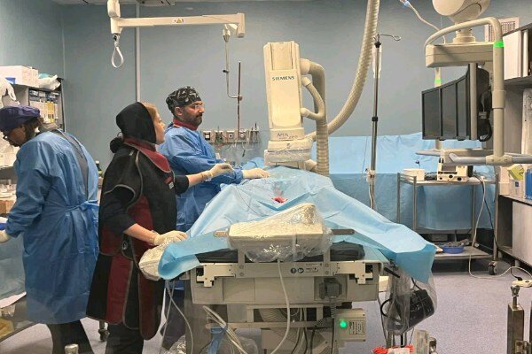 مهار خونریزی مرگبار ریوی در سنندج؛ نجات بیمار سرطانی بدون جراحی باز