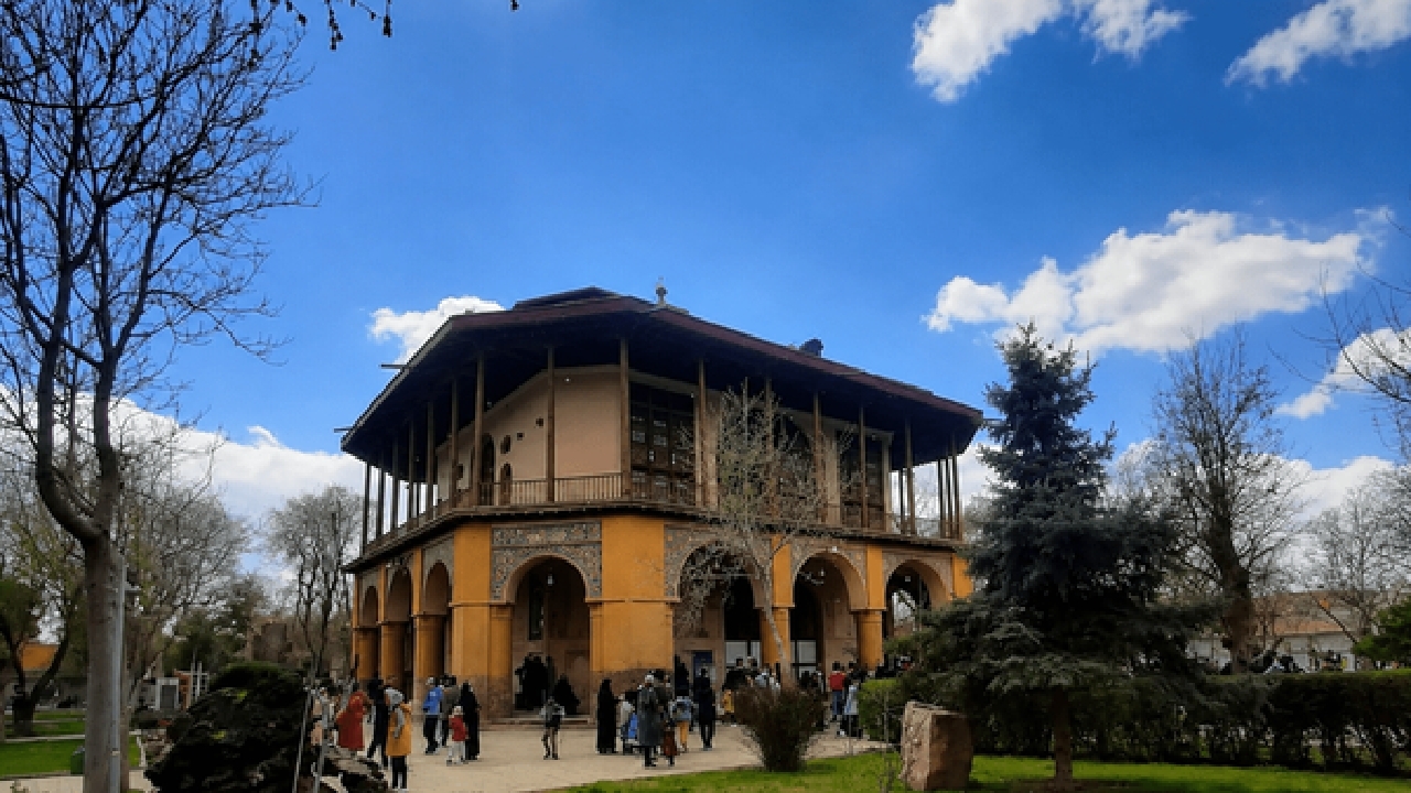 قزوین میزبان رویداد ملی ایران جان شد؛ نمایش ظرفیت‌های صنعتی و گردشگری استان