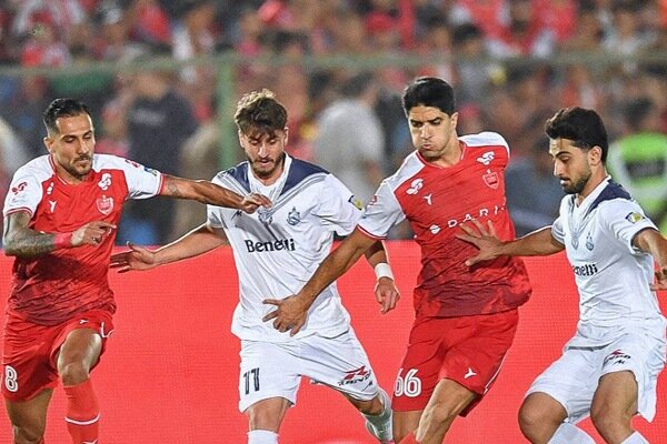 پرواز پرسپولیس به رده سوم با برد ۳ بر صفر مقابل ملوان در آستانه دربی