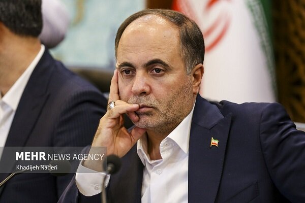 وزیر جهاد کشاورزی: خودکفایی گوشت مرغ برای نخستین بار محقق شد؛ ذخایر کالاهای اساسی افزایش یافت
