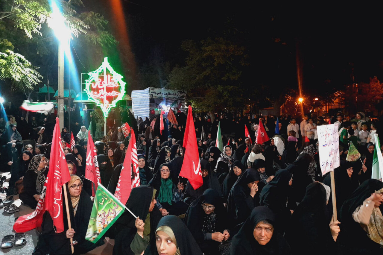 جشن باشکوه مردم بیجار در شب میلاد پیامبر رحمت (ص) و گرامیداشت هفته وحدت