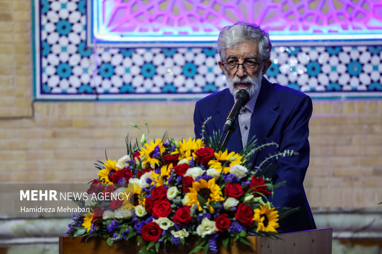 رونمایی از «شیرین‌تر از عسل» در مسجد قاسم‌بن‌الحسن؛ حدادعادل: مسجد به جایگاه تمدنی خود بازگشته است