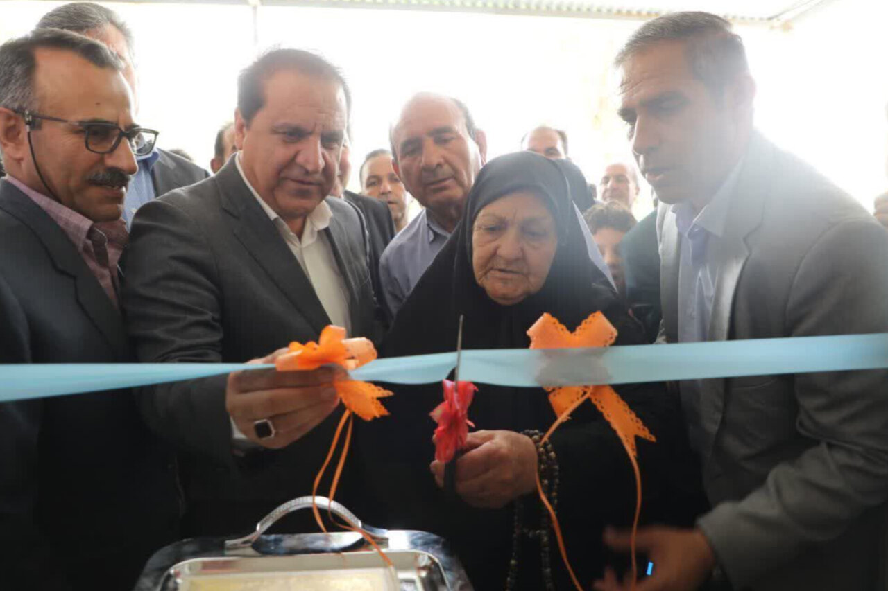 خانه‌دار شدن خانواده شهید زارعی در هلیلان؛ تحقق وعده سفر شهرستانی استاندار ایلام