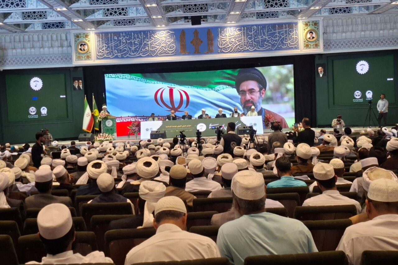 استاد پاکستانی: وحدت دانش‌بنیان جهان اسلام، راهکار مقابله با اسلام‌هراسی است