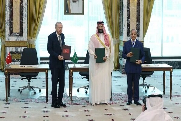 استانبول میزبان نخستین نشست راهبردی پیمان دفاعی مشترک ترکیه، پاکستان و عربستان