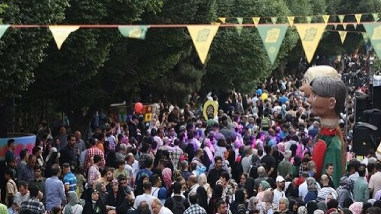 تهران غرق در جشن «امت احمد» در سالروز میلاد پیامبر رحمت و امام صادق (ع)