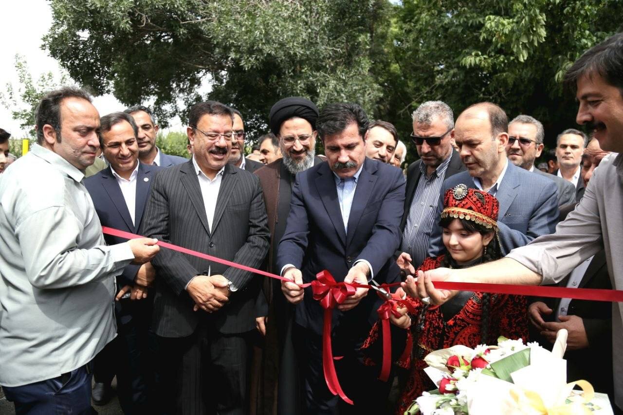 سفر یک‌روزه معاون رئیس‌جمهور به سراب؛ از کارگاه فرش مهربان تا افتتاح آکواریوم گردشگری