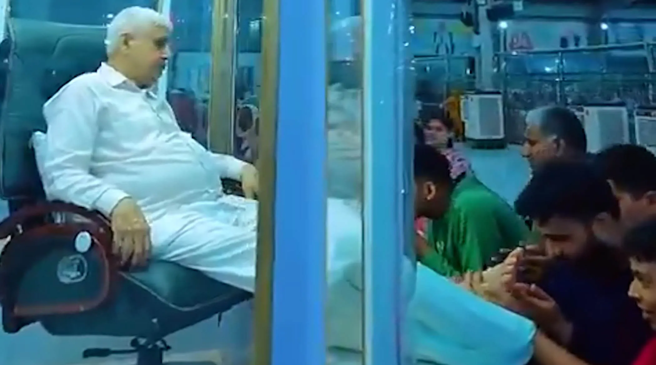 ویدیوی جنجالی پرستش سانت رامپال در هند خبرساز شد