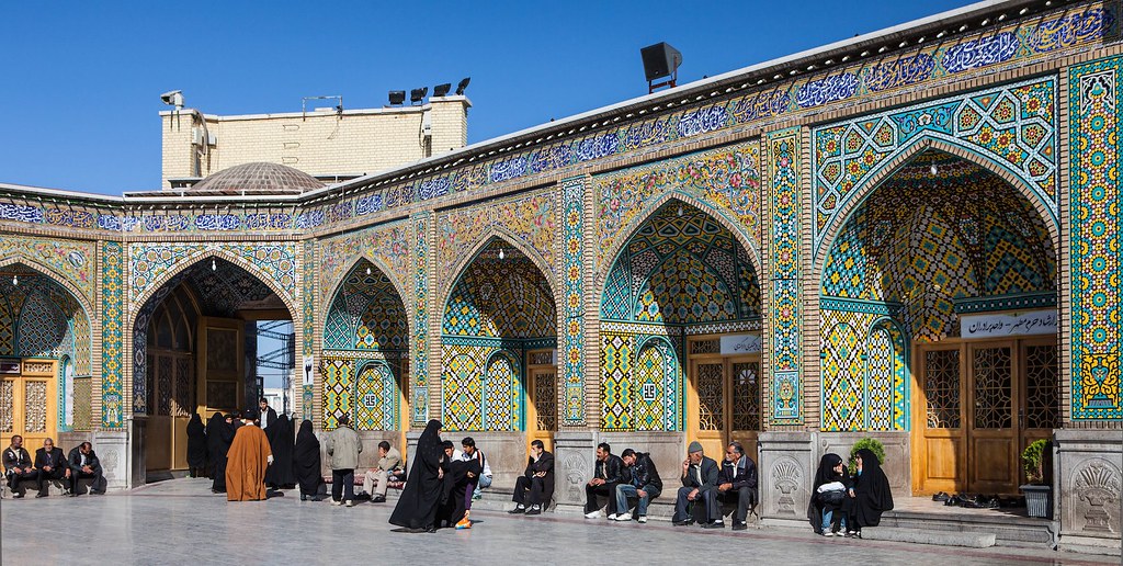 تداوم پایداری شبانه در قم؛ ایستادگی مردمی وارد شب صد و هشتاد و چهارم شد