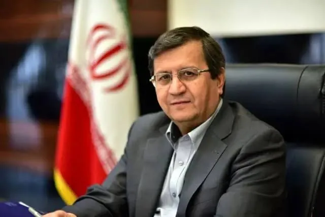 رئیس کل بانک مرکزی: ذخایر ارزی کافی است؛ برای آرامش بازار ۲ میلیارد دلار عرضه می‌کنیم
