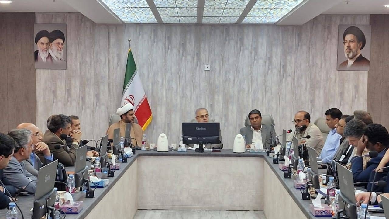 استاندار هرمزگان: الگوی واحد برای خانه‌دار شدن همه دهک‌ها جواب نمی‌دهد