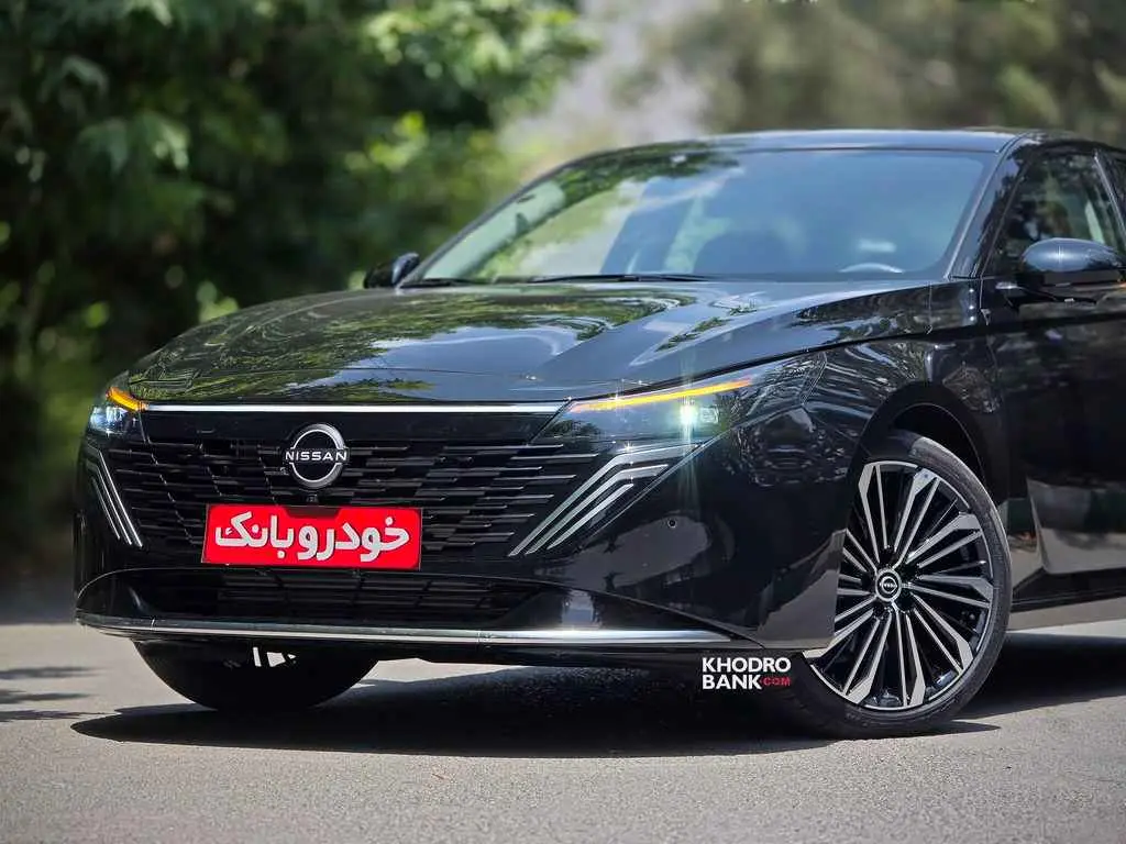 نیسان تیانا ۲۰۲۶ با موتور VC-Turbo به ایران آمد؛ سدان لوکس کارنو اسپیکو چه دارد و چه کم دارد؟