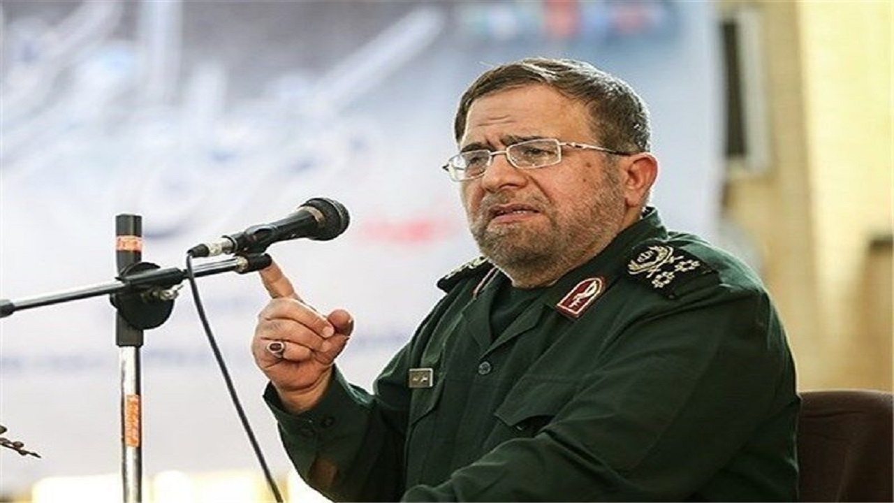 تأکید سرلشکر ایزدی بر تسلط کامل نیروهای مسلح بر تنگه هرمز