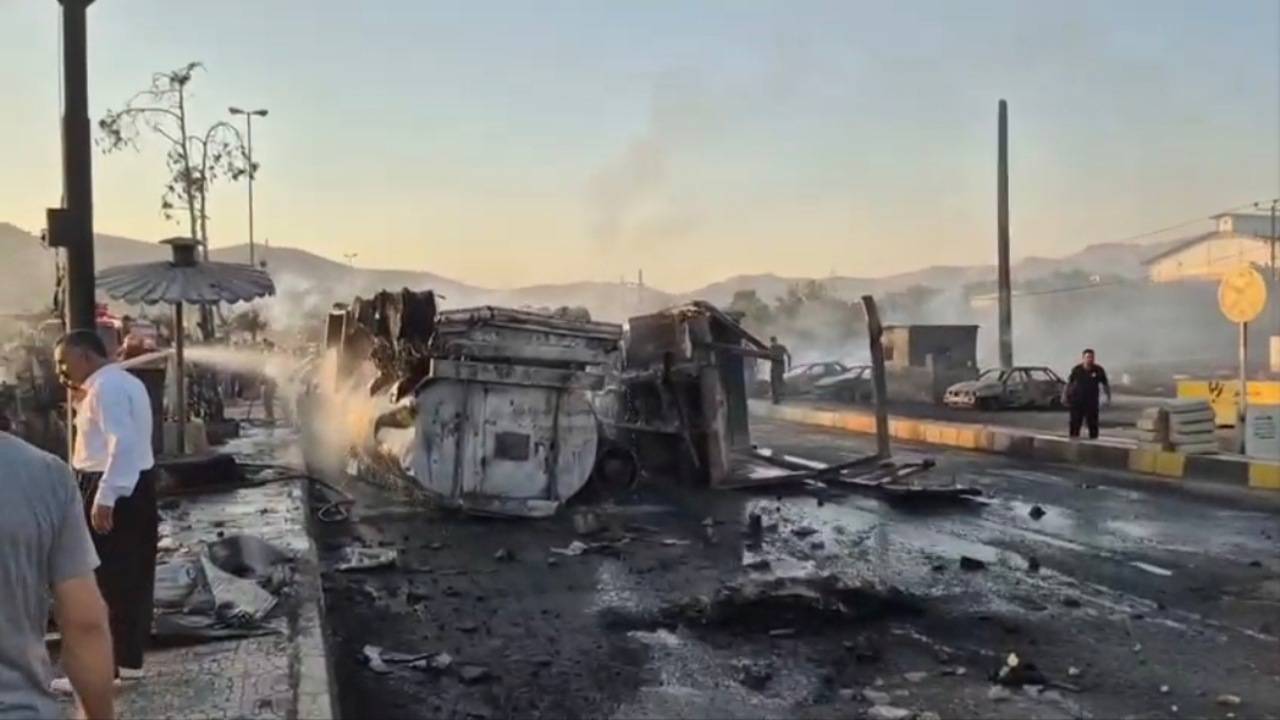 پلیس: سرعت غیرمجاز عامل سانحه مرگبار تانکر حامل سوخت بود؛ ۱۱ کشته و ۷ مصدوم
