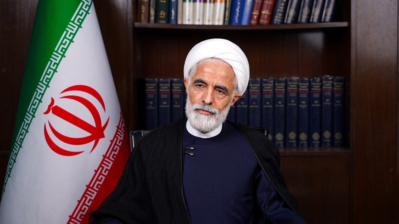مجید انصاری: تفویض اختیار به استانداران در روزهای جنگ از فروپاشی اداری جلوگیری کرد