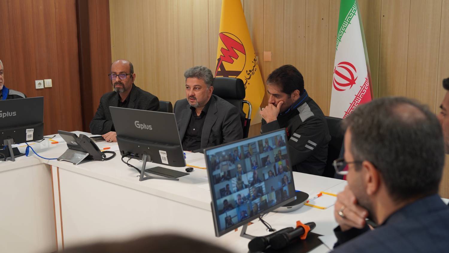 پیگیری واردات برق از ترکیه برای تأمین نیاز صنایع پتروشیمی